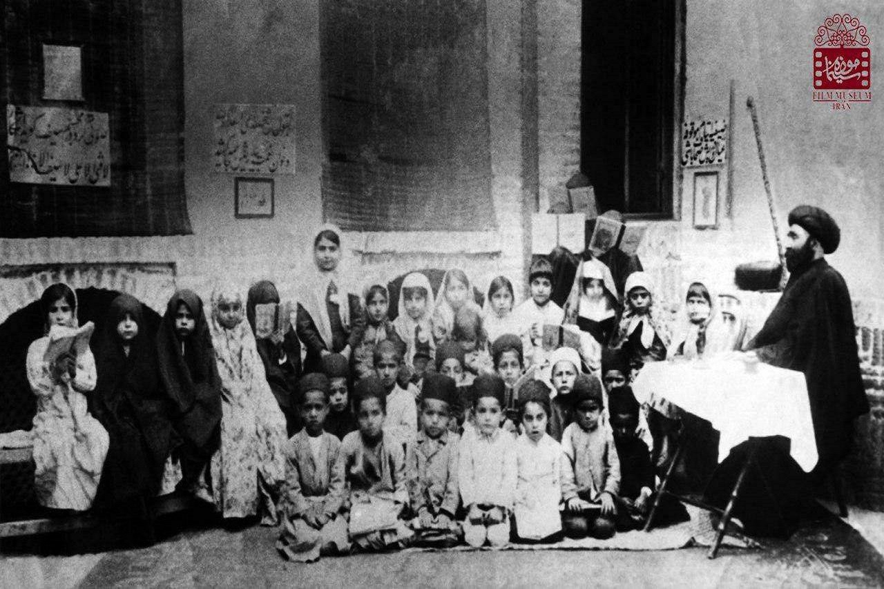  میرزا ابراهیم خان صحاف باشی