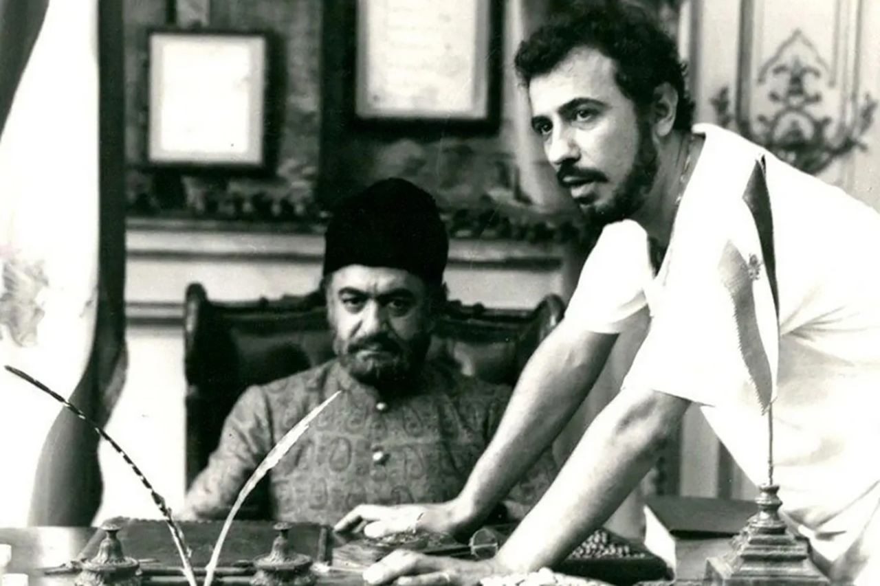 دفترچه دیالوگ های فیلم «حاجی واشنگتن»