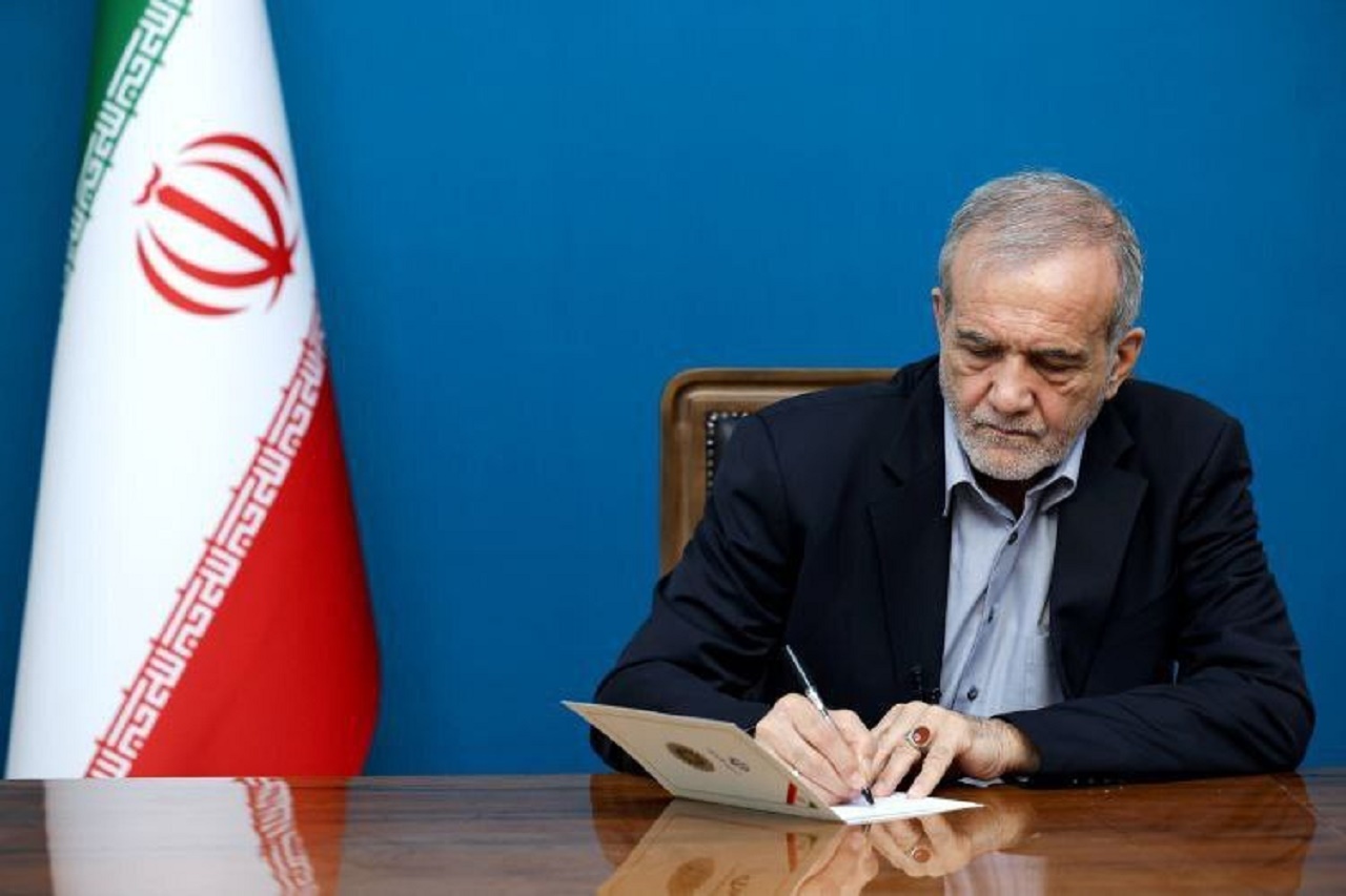 پزشکیان: فیلم کوتاه صدای نسل امروز است